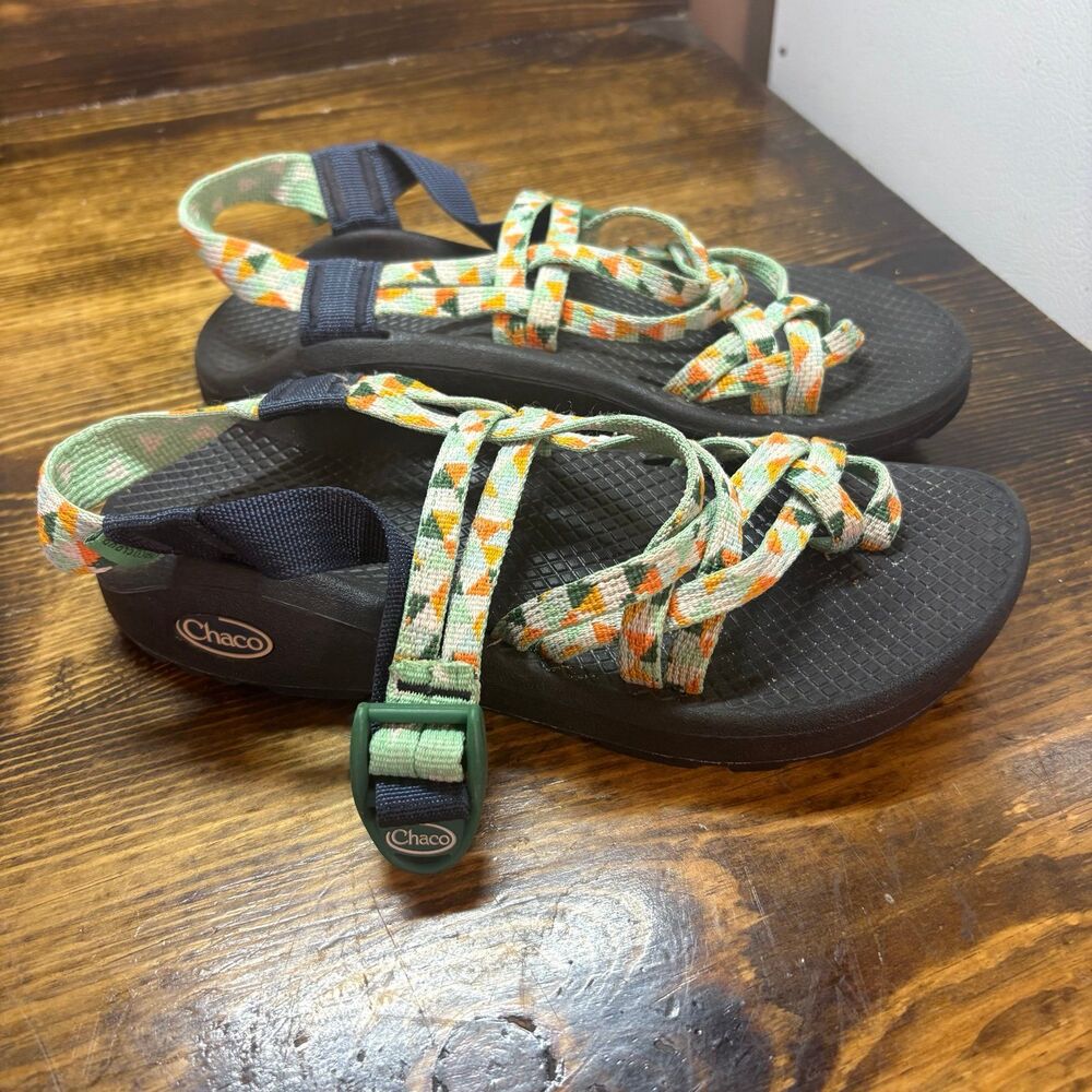 Chaco‎ Sandals Size 6